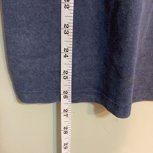 NWT champagne blue t-shirt v-neck cut out express - Picture 5 of 7